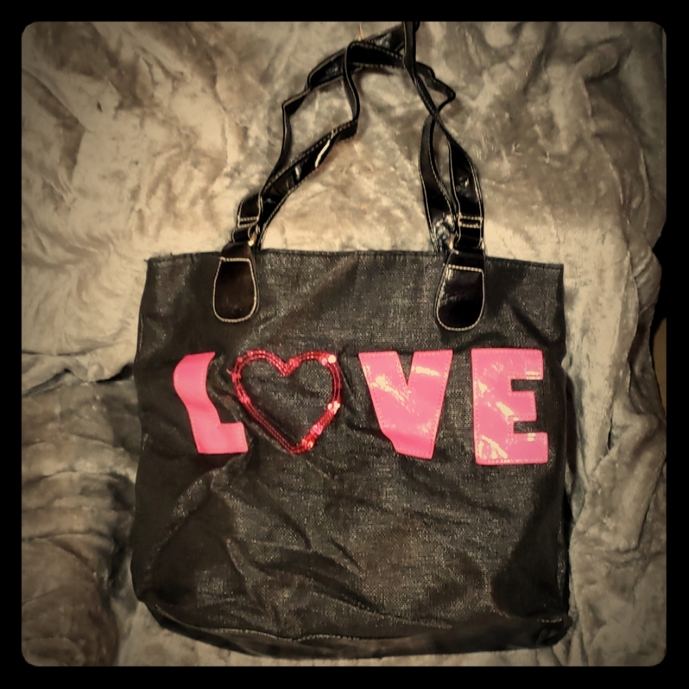 Black straw LOVE bag